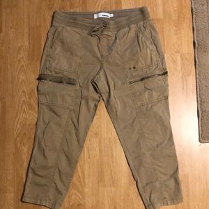 Sonoma size 16 khaki Capri